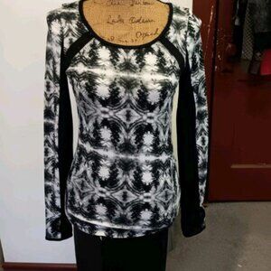 NWOt spandex long sleeve active top
